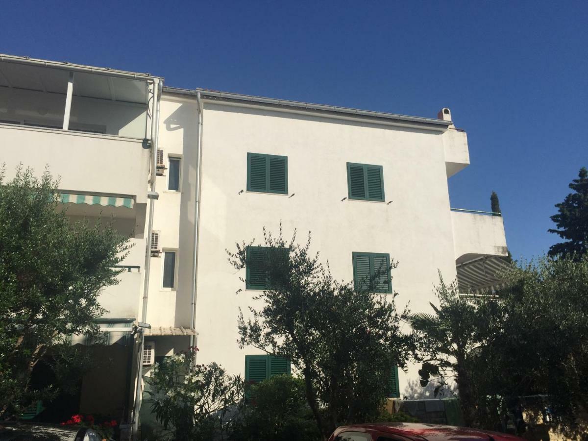 Ivana Apartment With Terrace Novalja Dış mekan fotoğraf